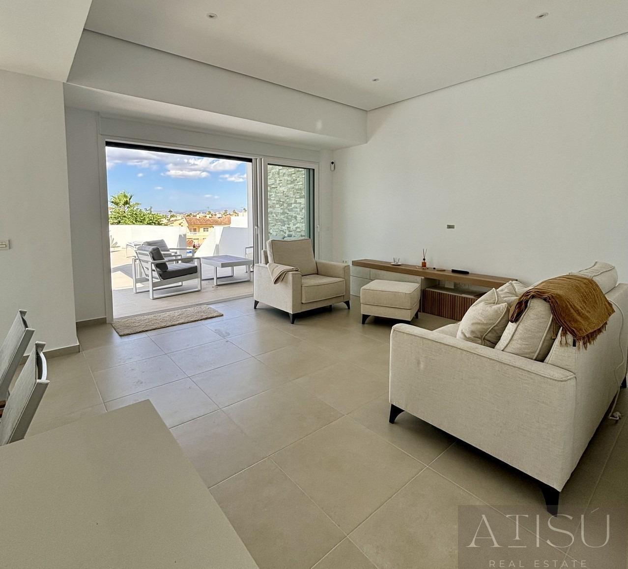 Venta de villa en Benijofar