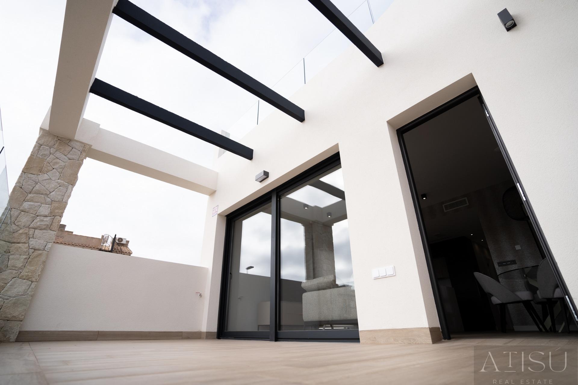 Venta de villa en Orihuela costa