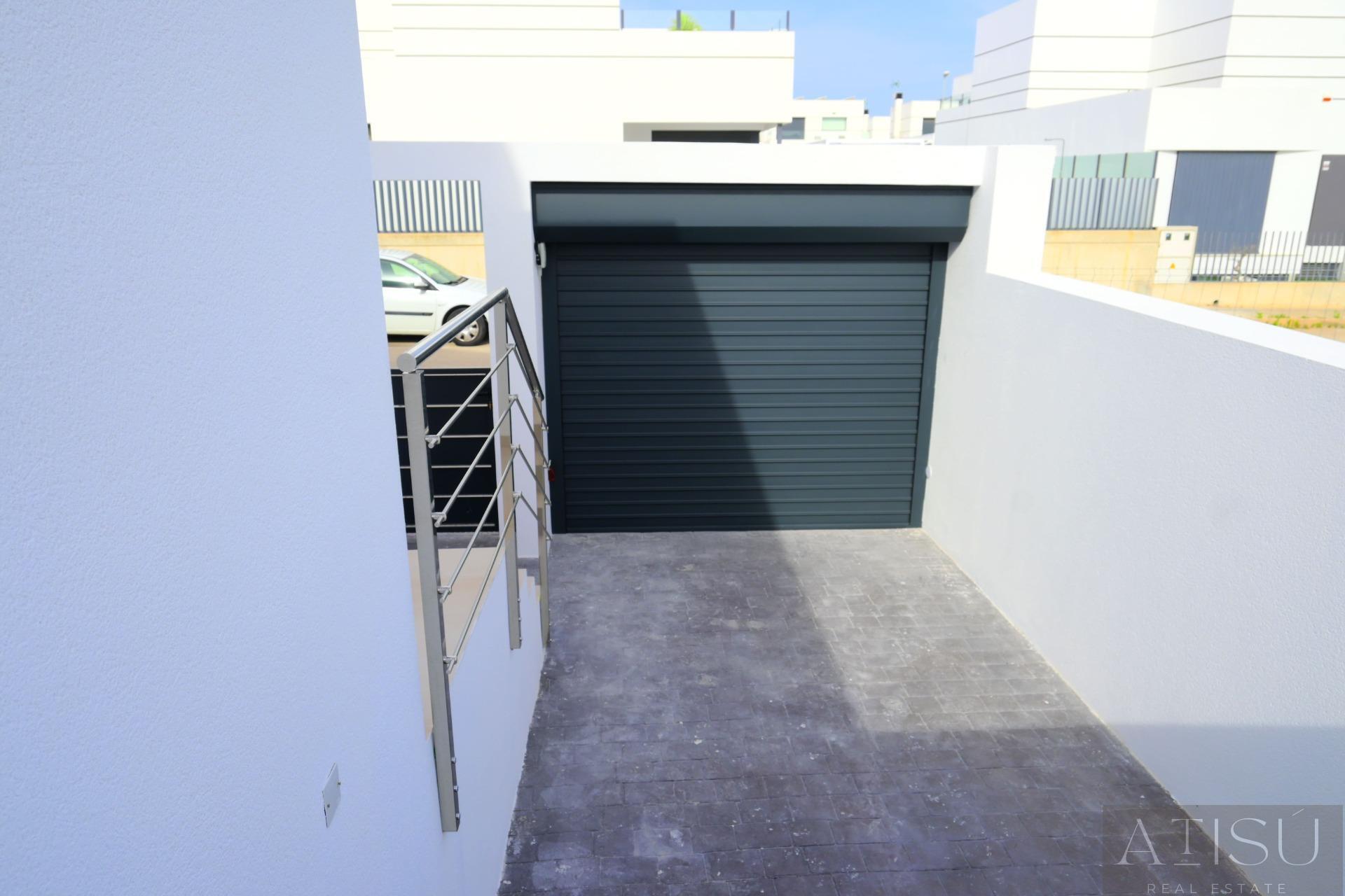 Venta de villa en Dolores