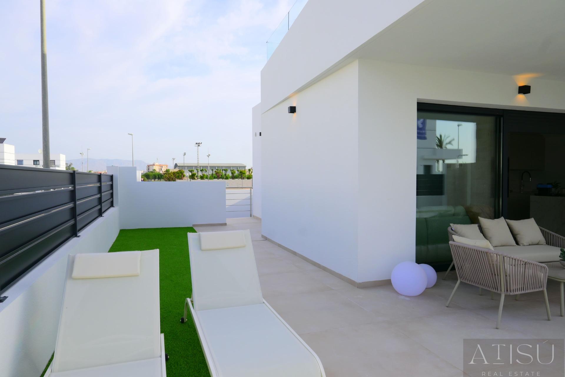 Venta de villa en Dolores