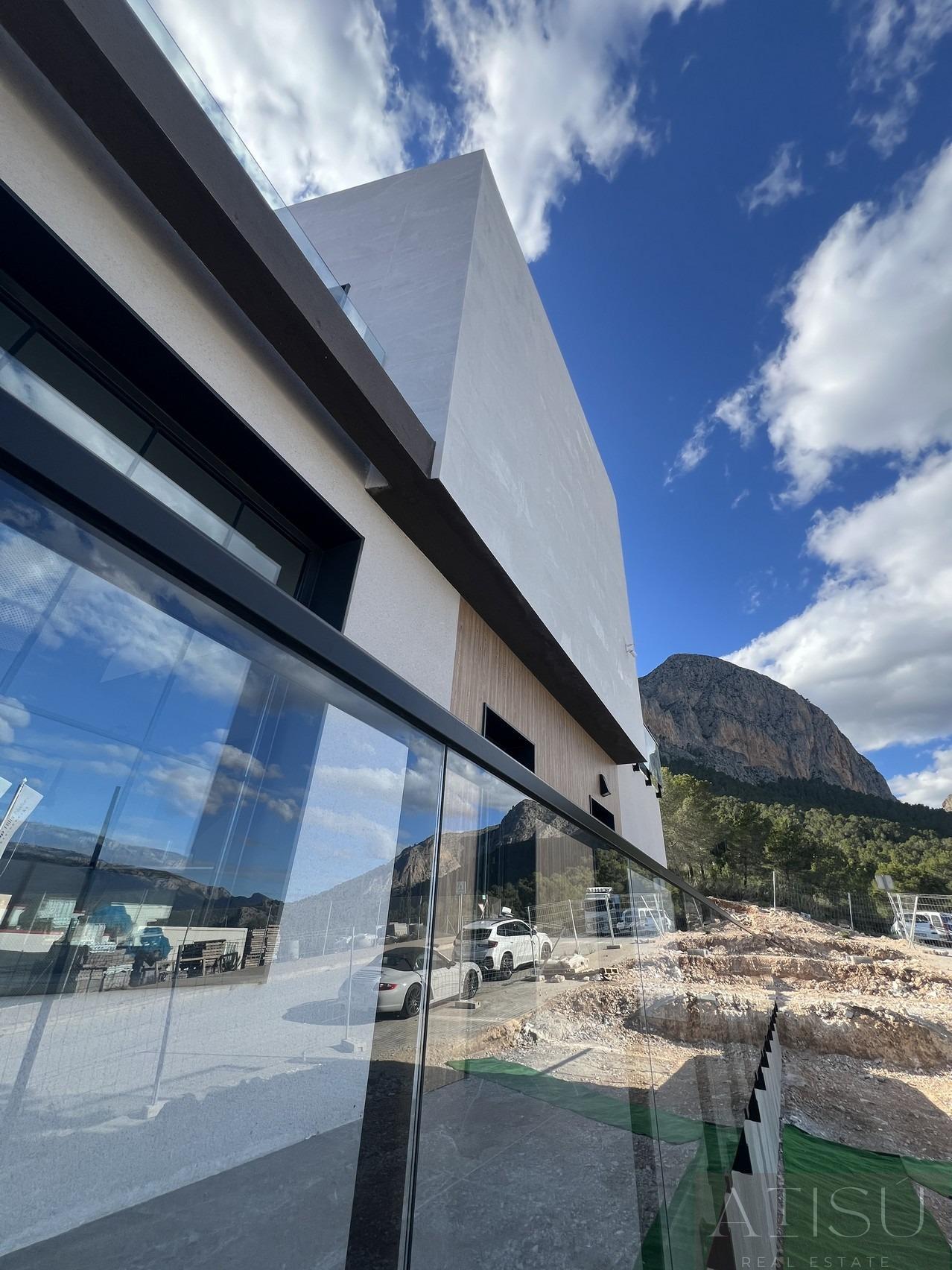 Venta de villa en Polop