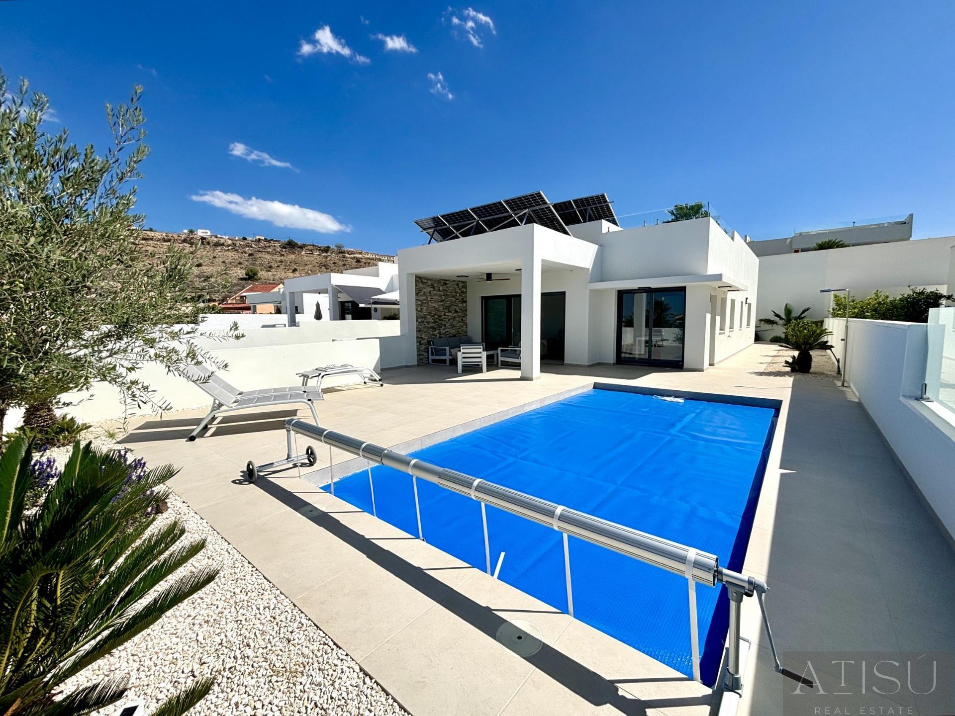 Venta de villa en Rojales