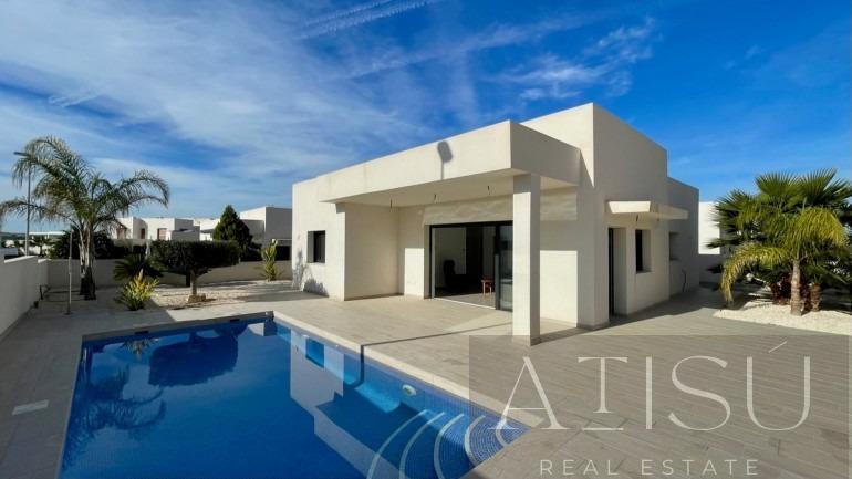 Venta de villa en Rafal