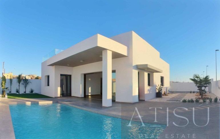 Venta de villa en Rafal