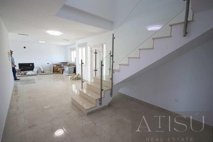 Venta de villa en Pinoso