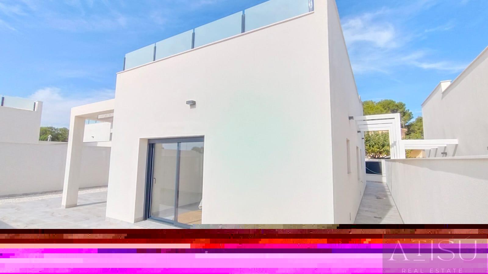 Venta de villa en Pilar de la horadada