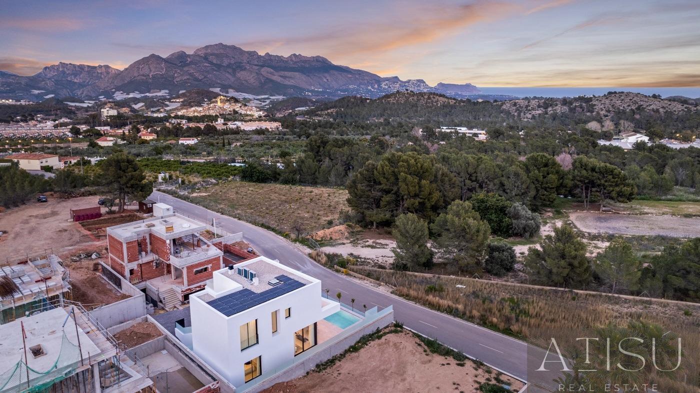 Venta de villa en Polop