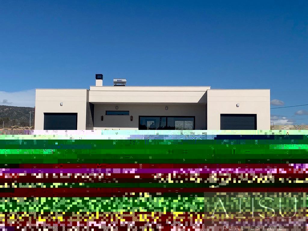 Venta de villa en Pinoso