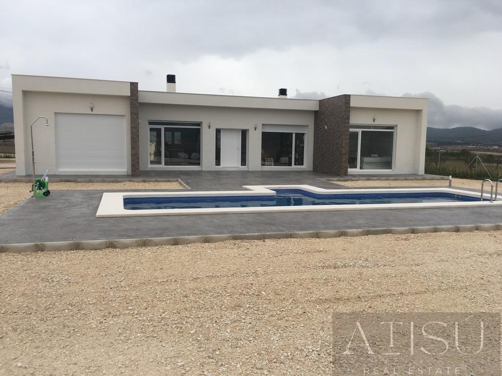 Venta de villa en Pinoso