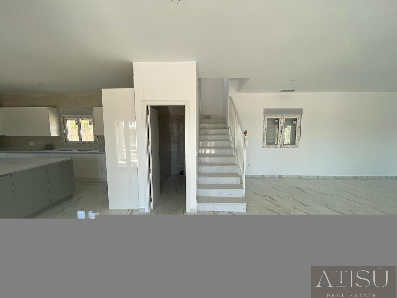 Venta de villa en Pinoso