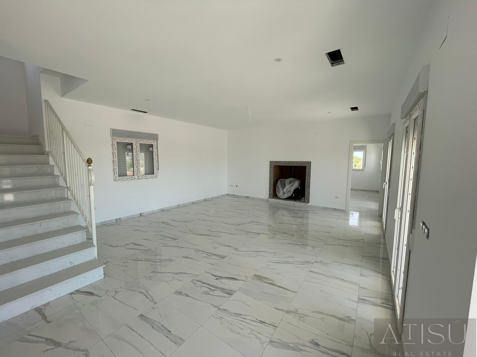 Venta de villa en Pinoso