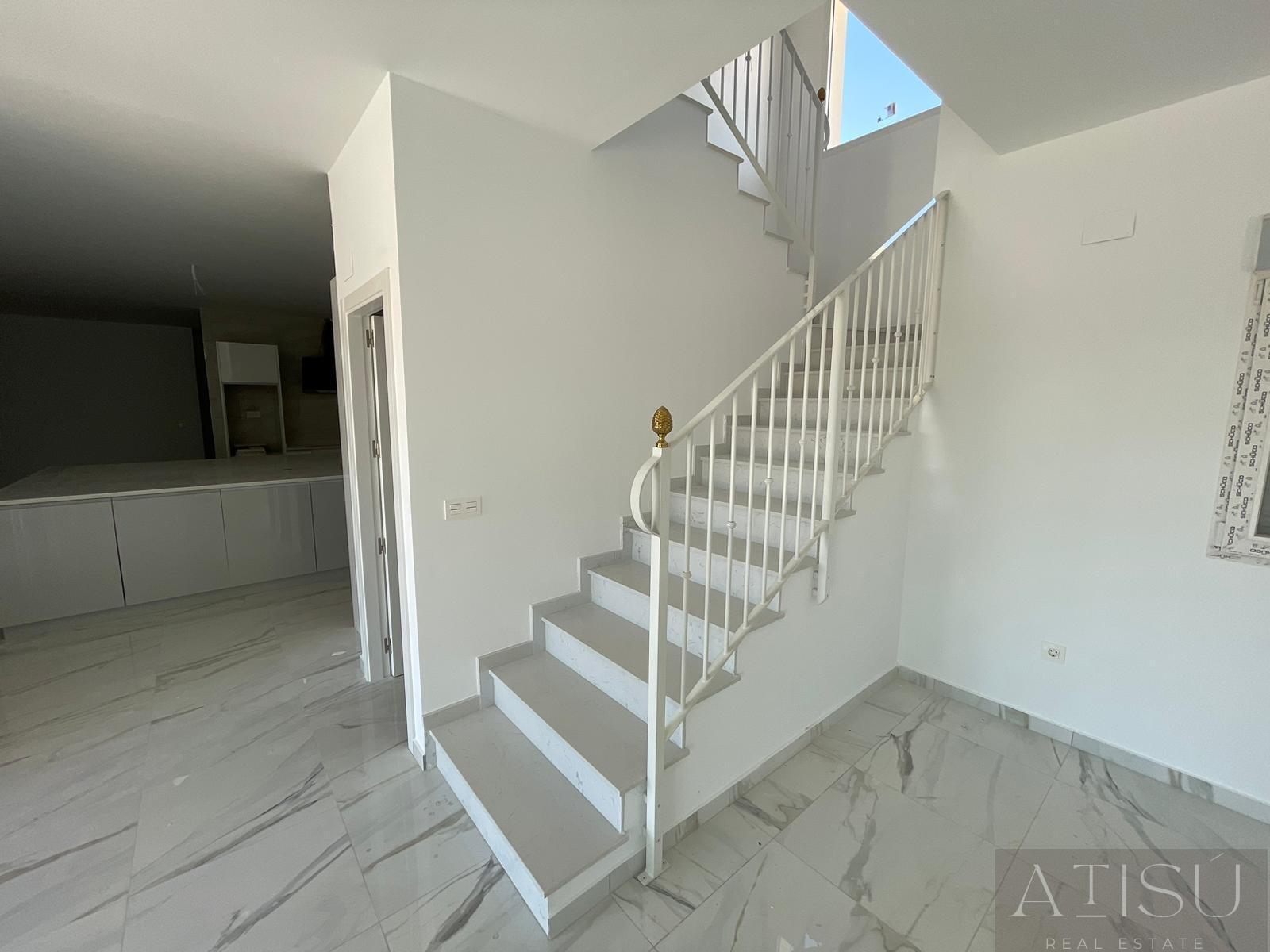 Venta de villa en Pinoso