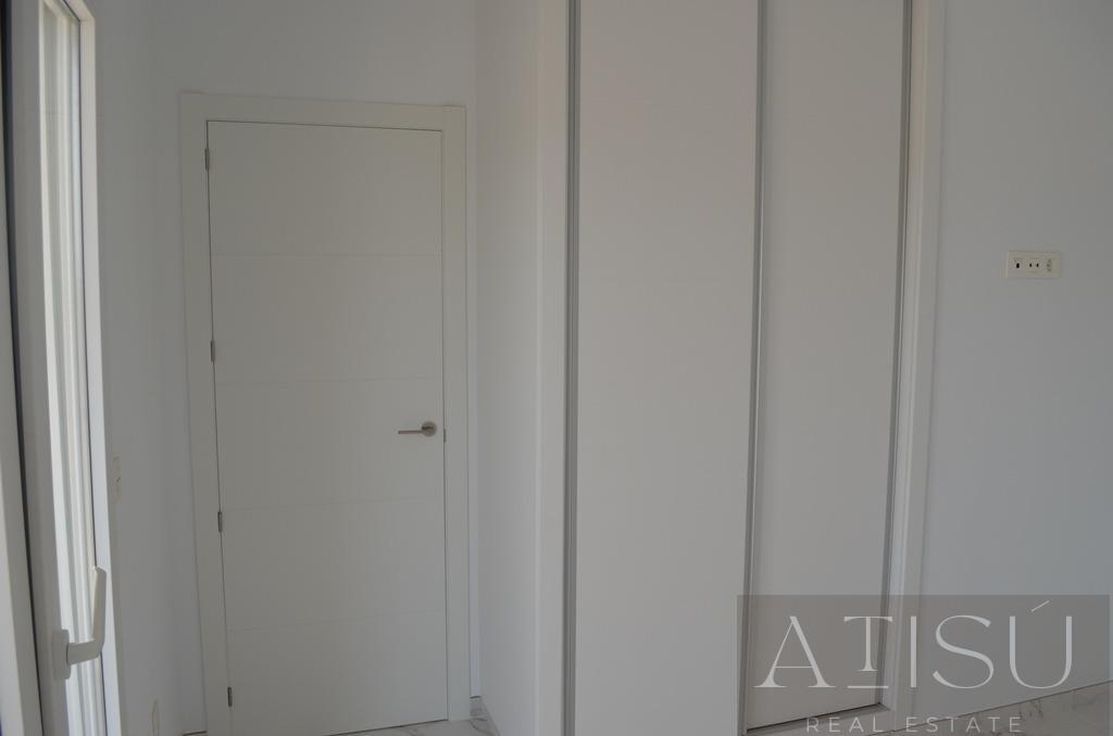 Venta de villa en Pinoso