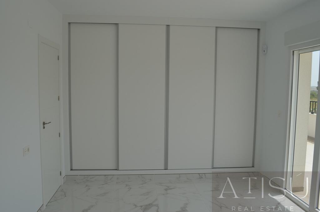 Venta de villa en Pinoso