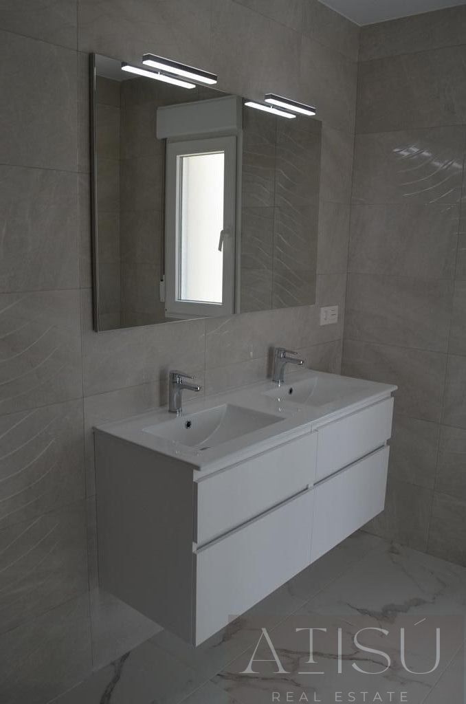 Venta de villa en Pinoso