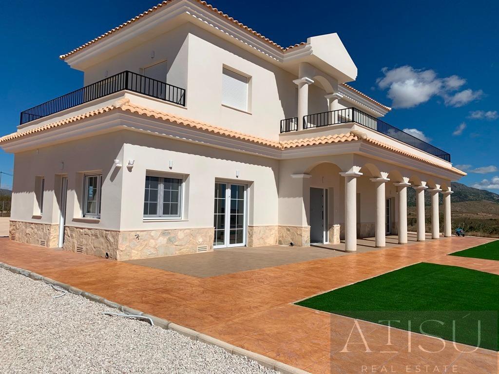 Venta de villa en Pinoso