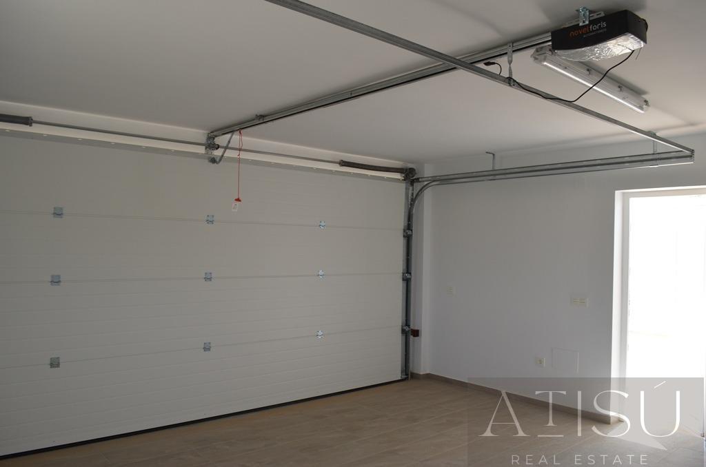 Venta de villa en Pinoso