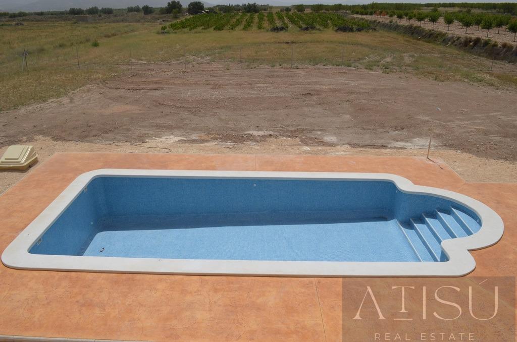 Venta de villa en Pinoso