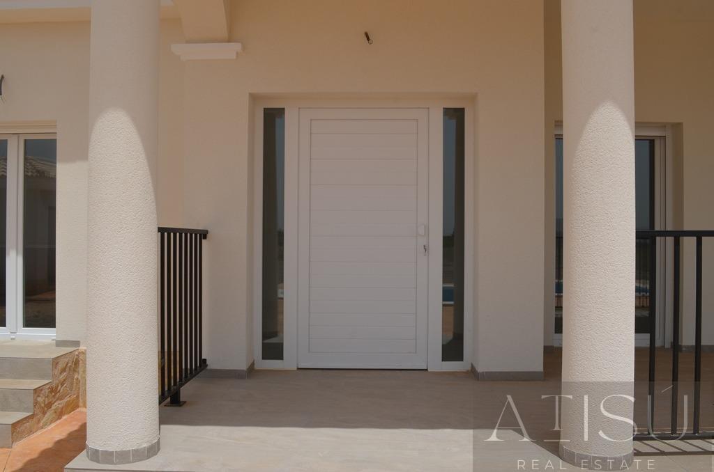 Venta de villa en Pinoso