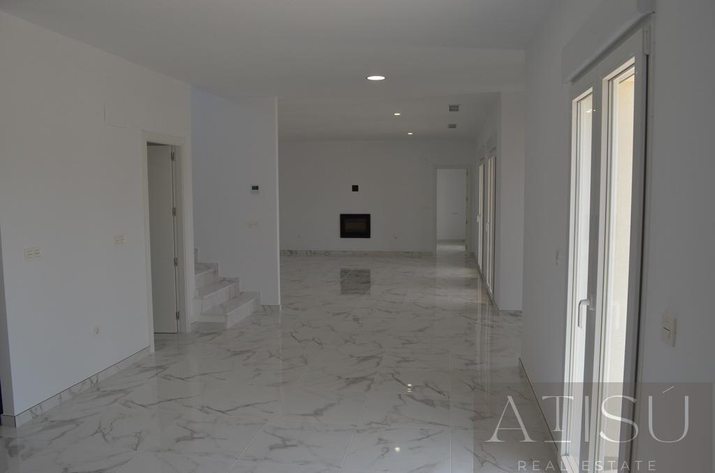 Venta de villa en Pinoso