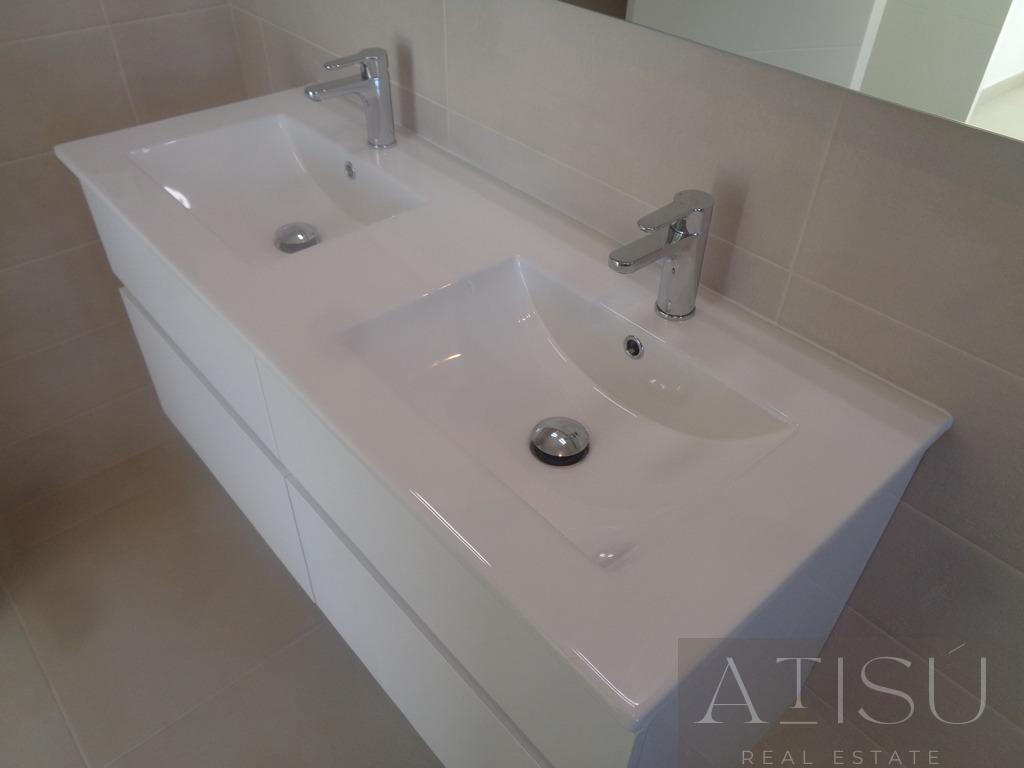 Venta de villa en Pinoso