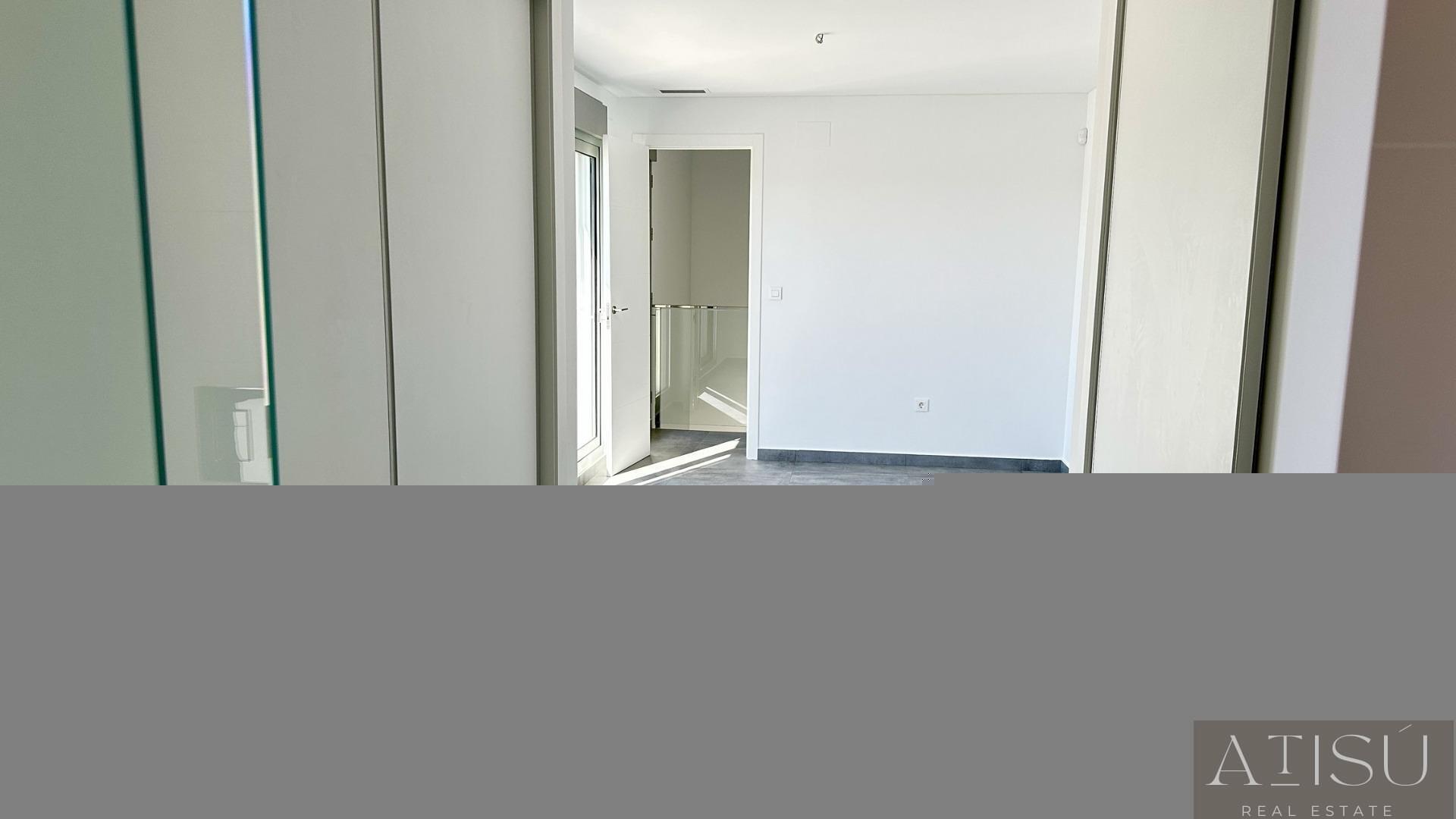 Venta de villa en Algorfa