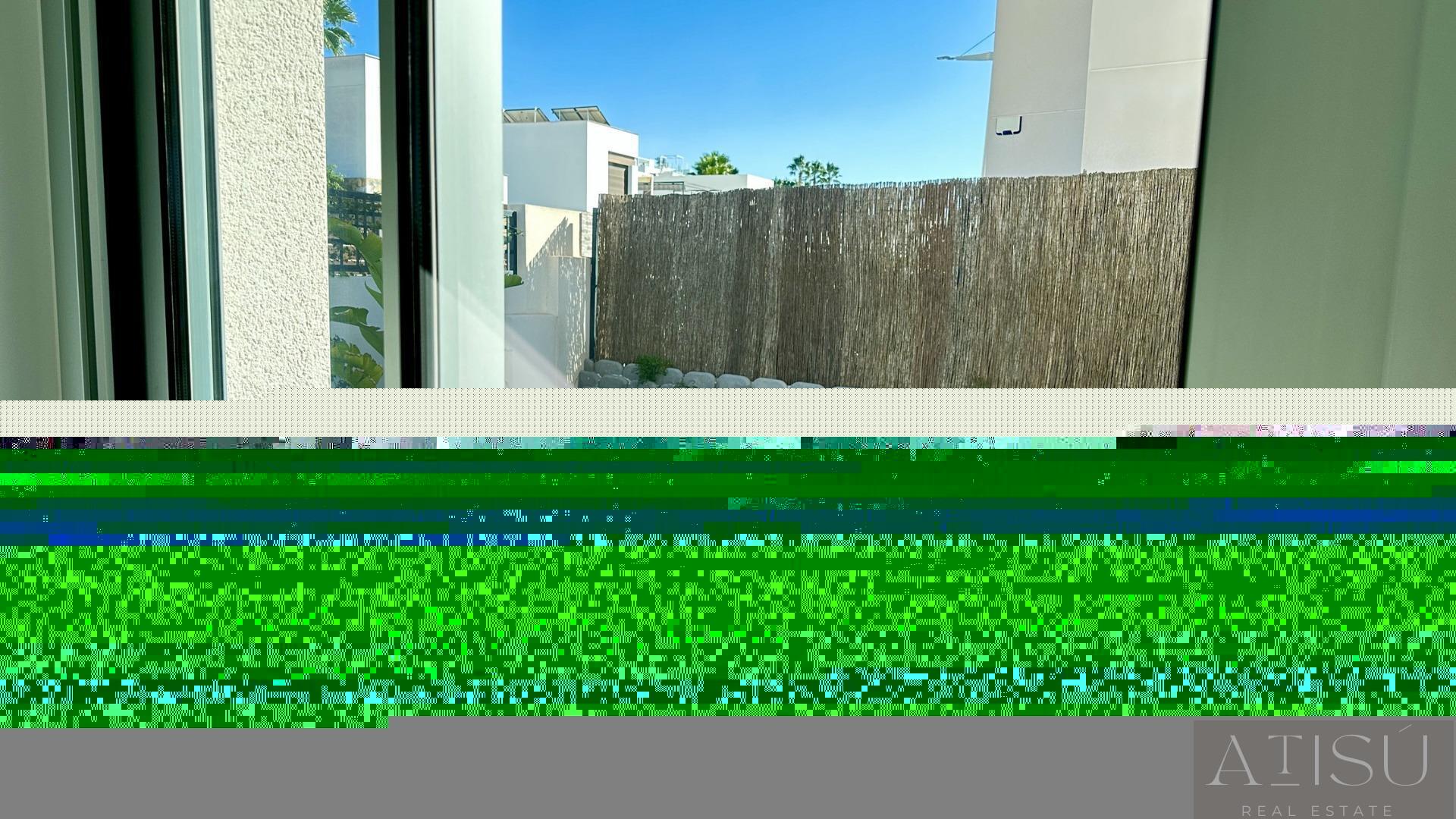 Venta de villa en Algorfa