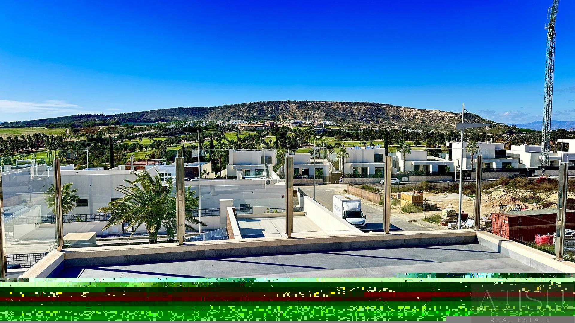 Venta de villa en Algorfa