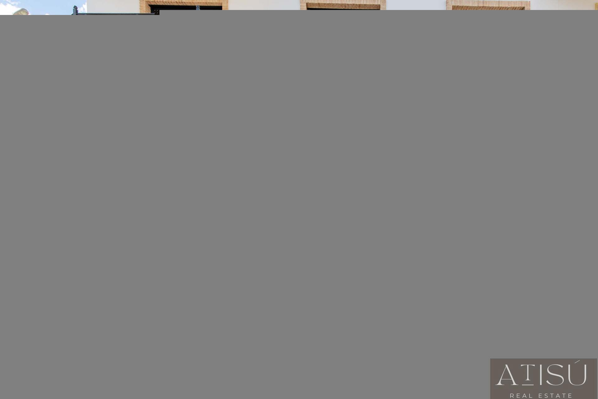 Venta de villa en Cox