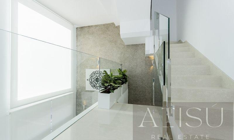 Venta de villa en Rojales