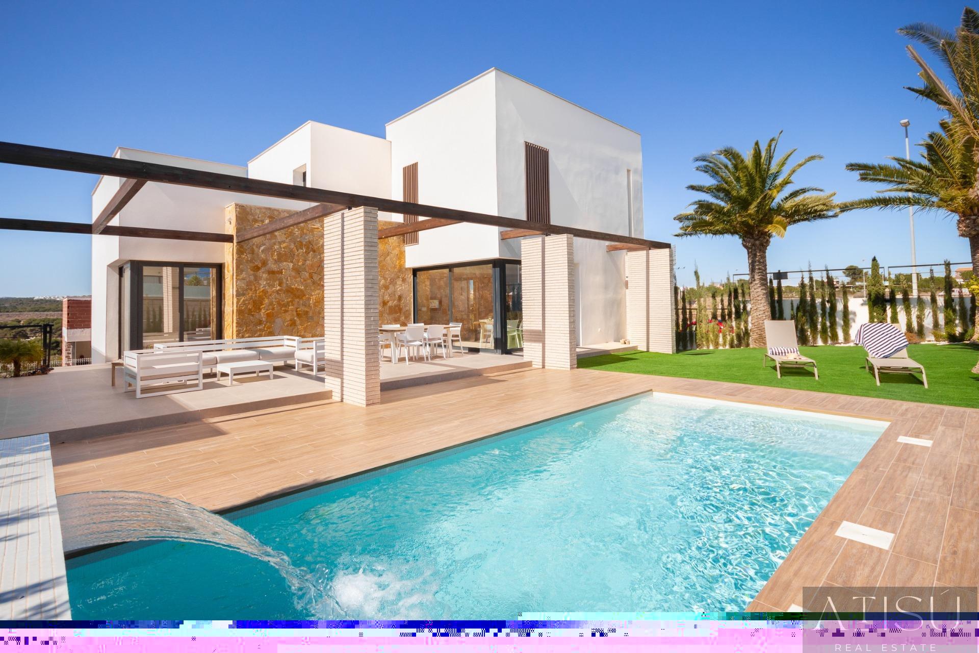 Venta de villa en Orihuela costa