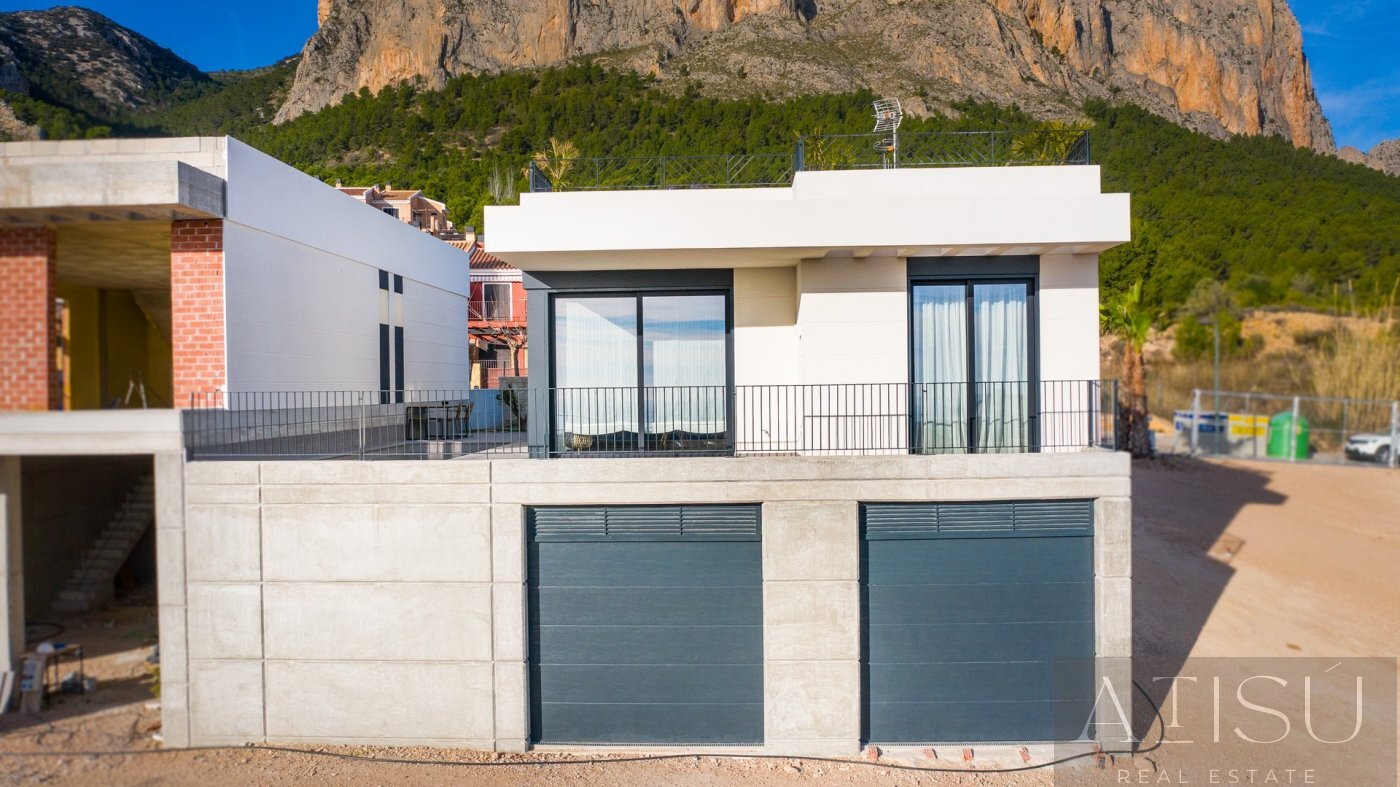 Venta de villa en Polop