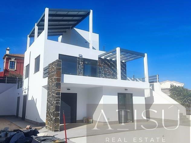 Venta de villa en Rojales