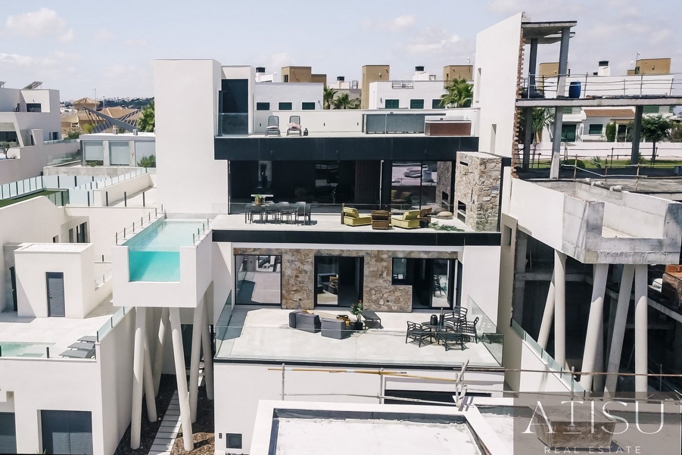 Venta de villa en Rojales