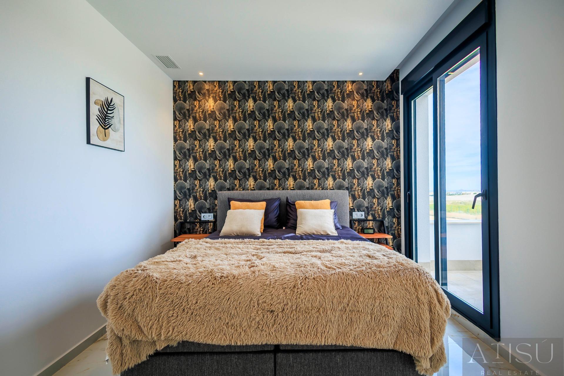 Venta de villa en Pilar de la horadada