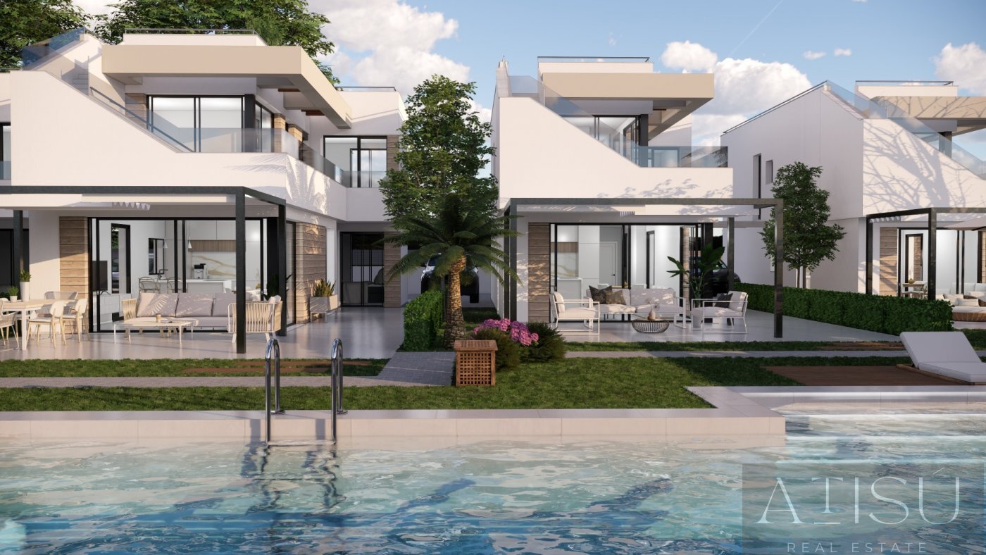 Venta de villa en Pilar de la horadada