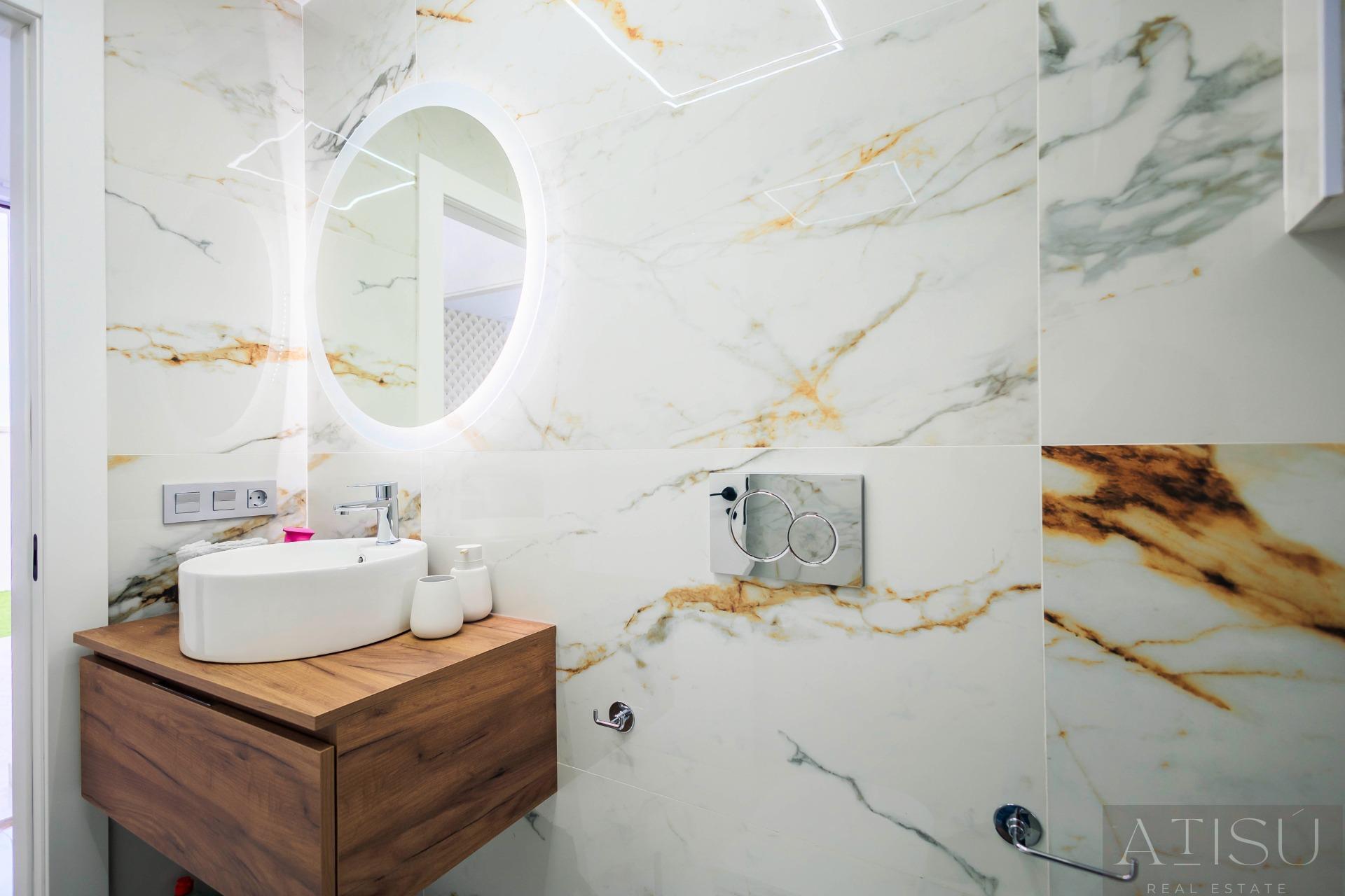 Venta de villa en Pilar de la horadada