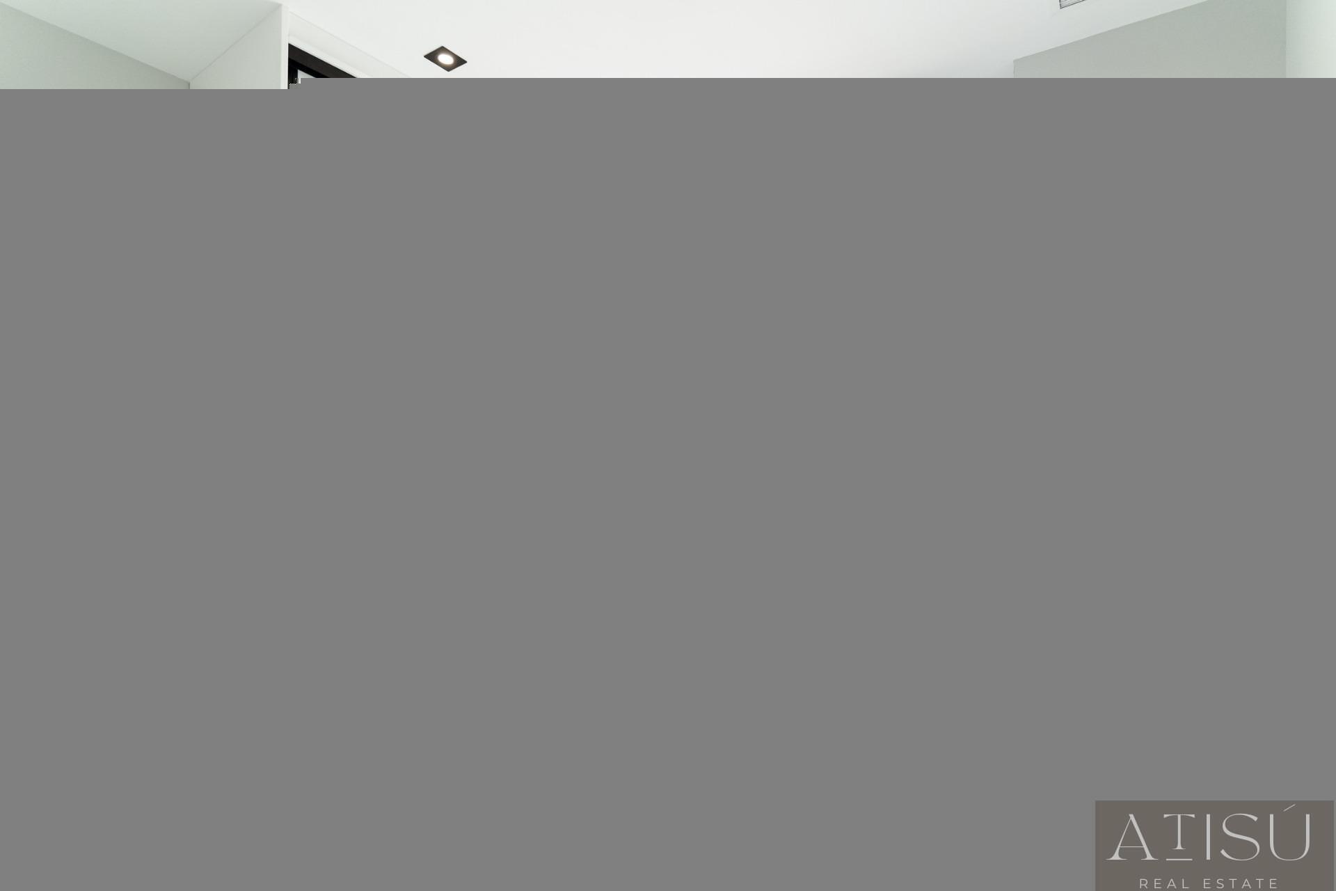 Venta de villa en Orihuela costa