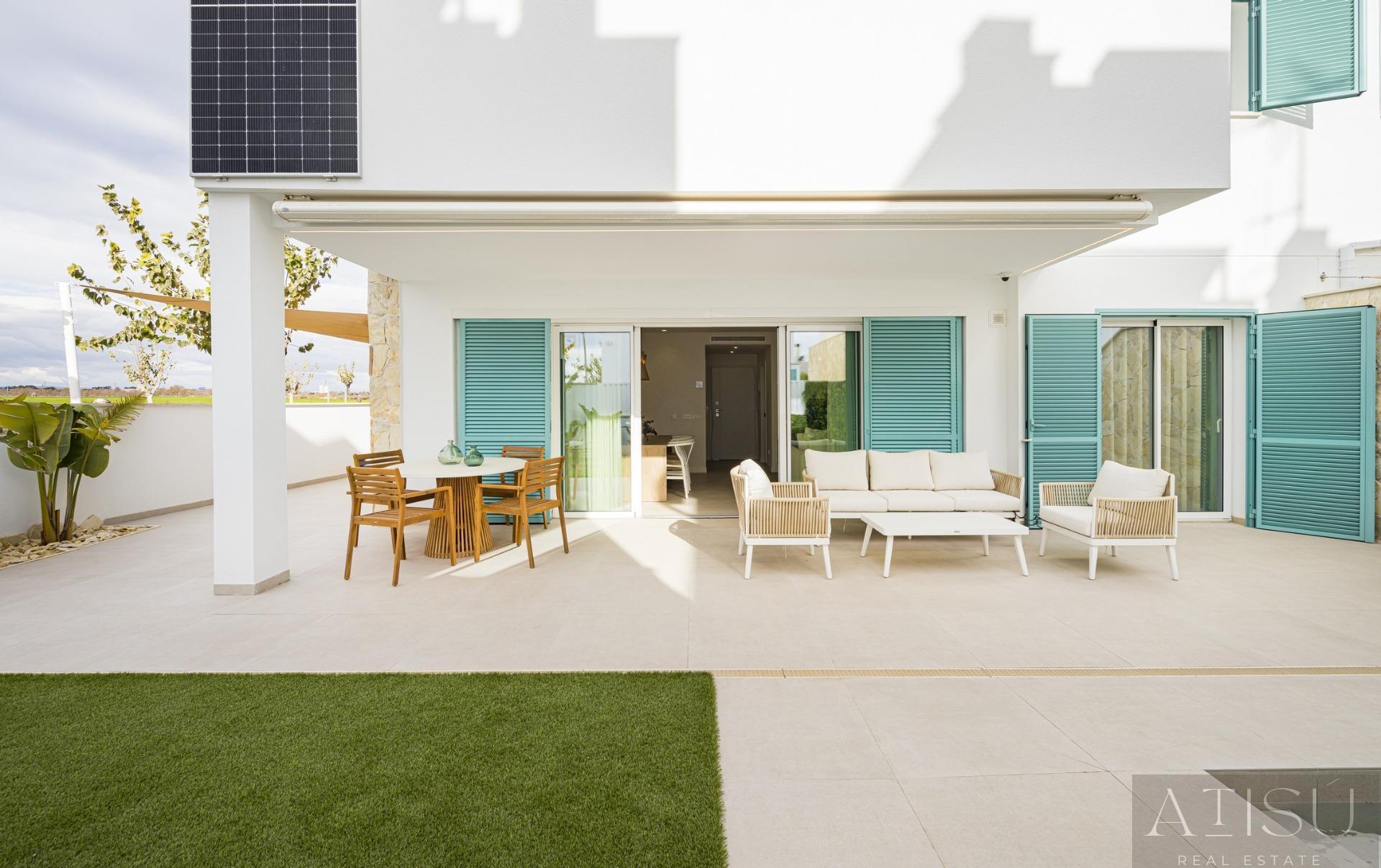 Venta de bungalow en Pilar de la horadada