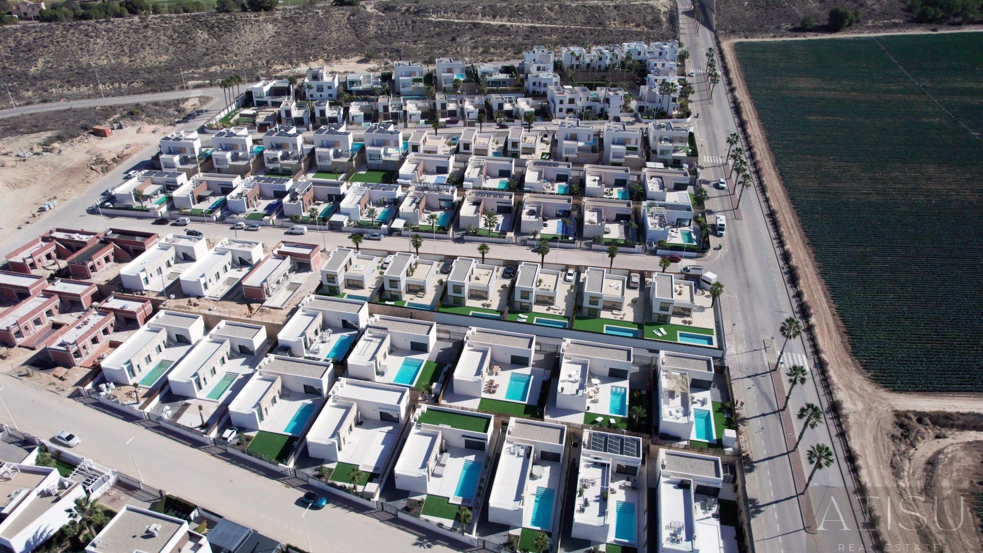 Venta de villa en Algorfa