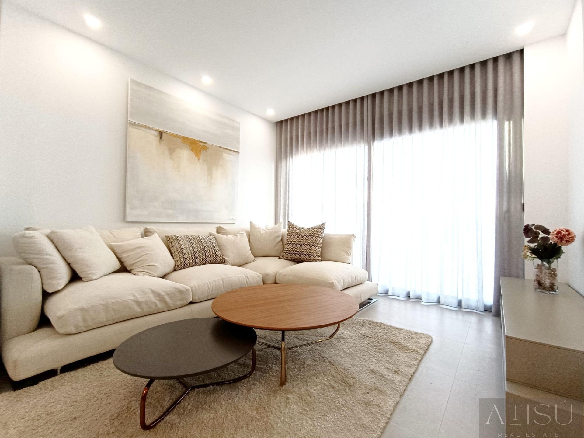 Venta de villa en Benijofar