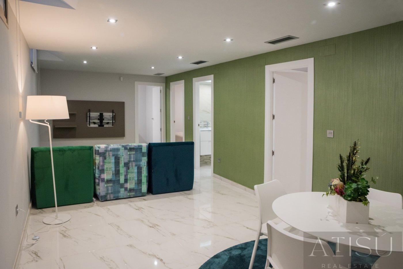 For sale of villa in Orihuela costa