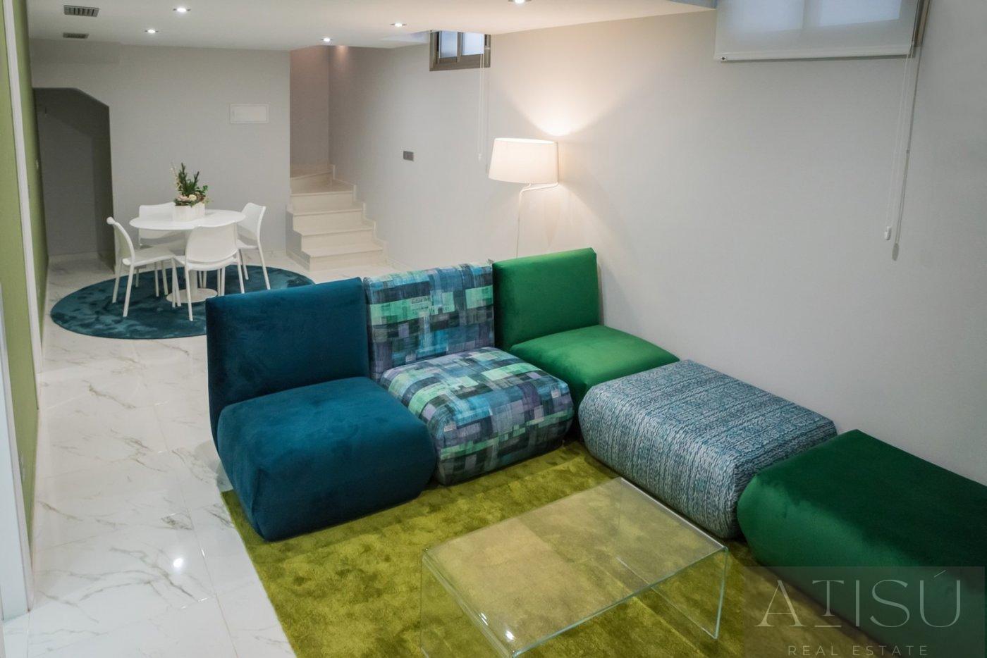 For sale of villa in Orihuela costa