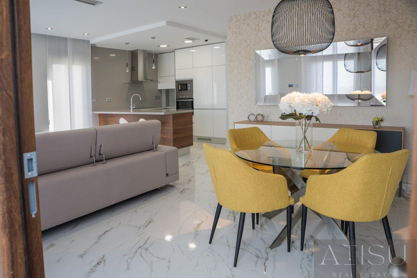 For sale of villa in Orihuela costa
