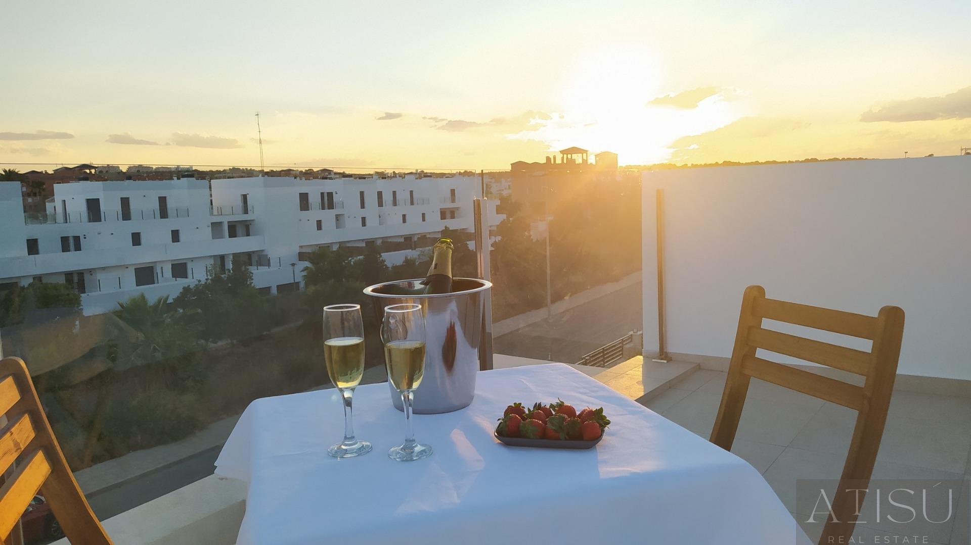 Venta de villa en Orihuela costa