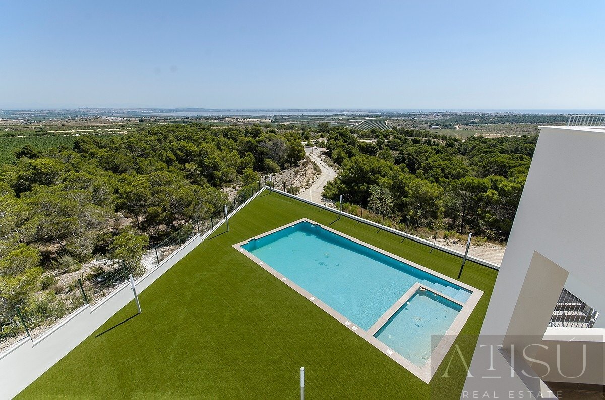 Venta de bungalow en San miguel de salinas