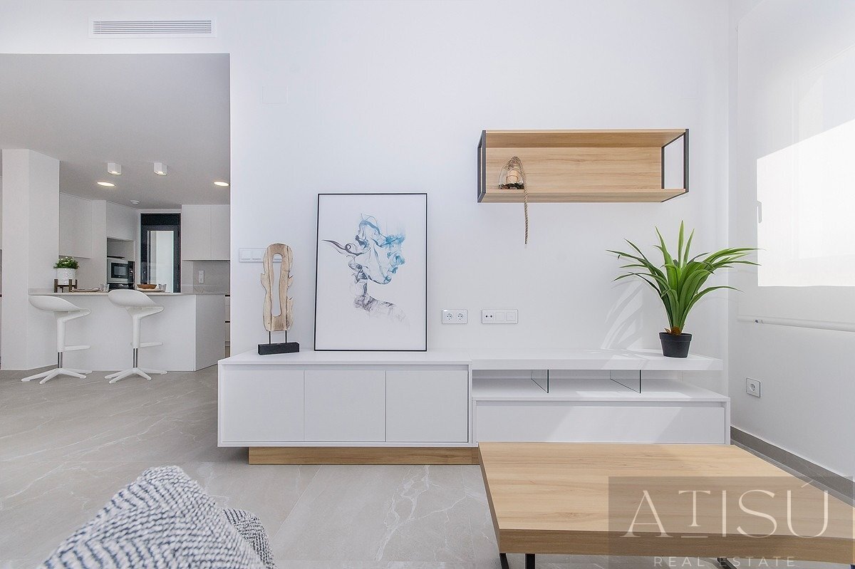 Venta de bungalow en San miguel de salinas