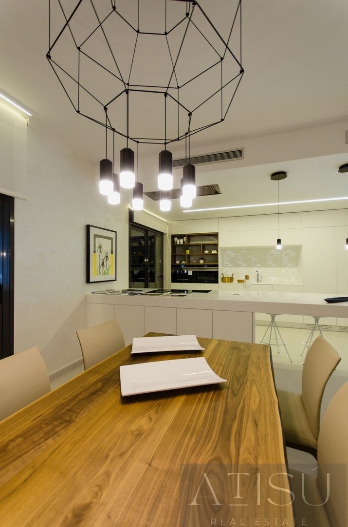 Venta de villa en Orihuela costa