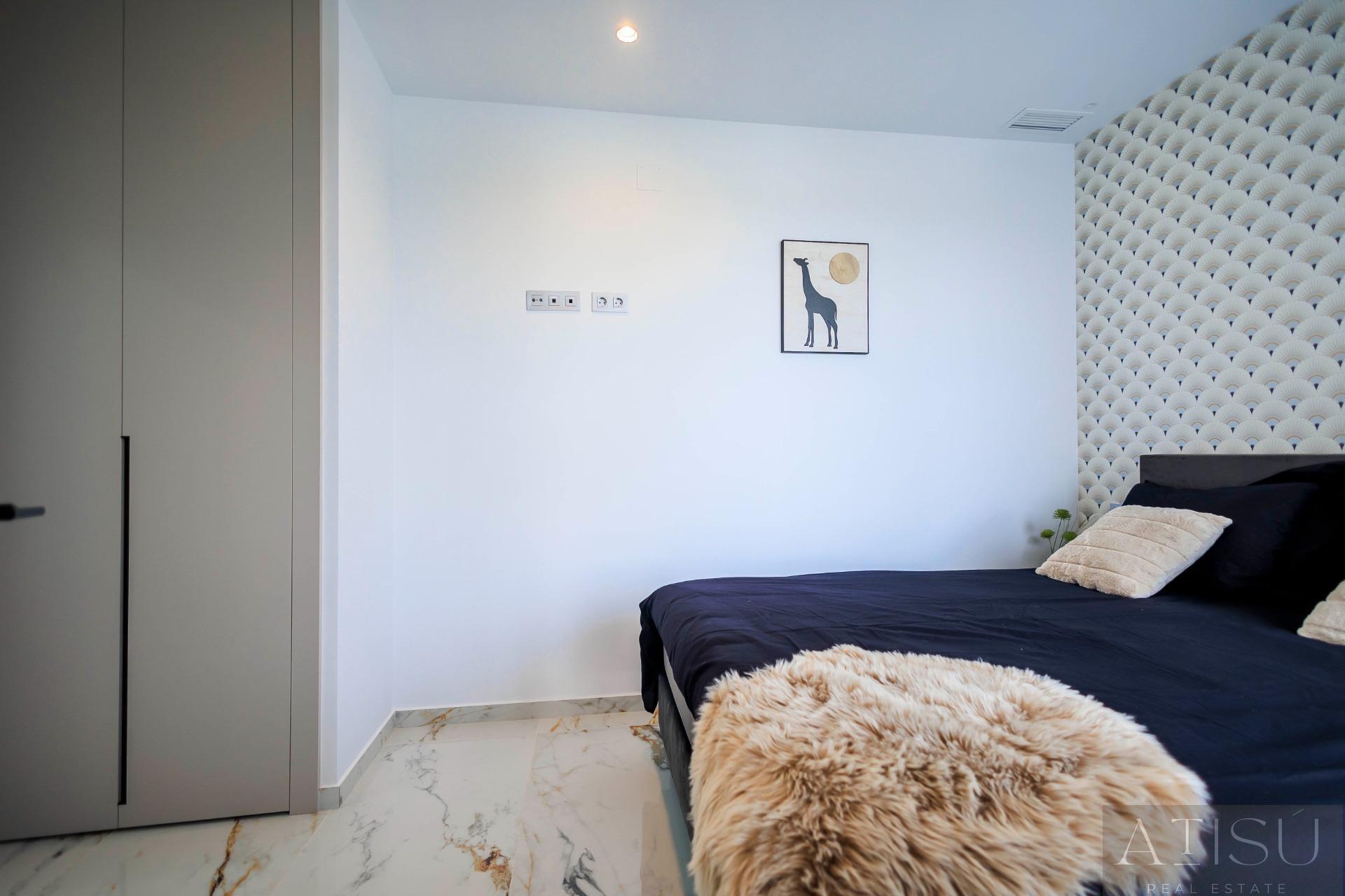 Venta de villa en Pilar de la horadada