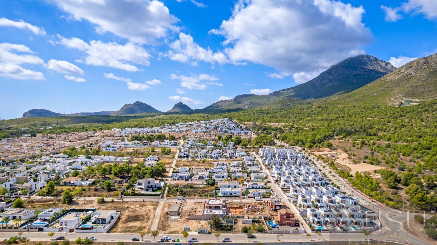 Venta de villa en Polop